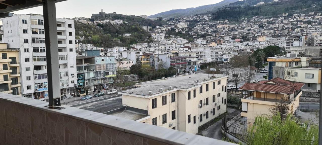The Luxe Apartments Gjirokastër Exteriör bild