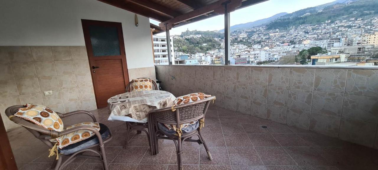 The Luxe Apartments Gjirokastër Exteriör bild